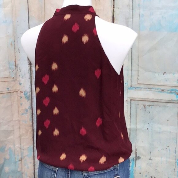 Parker Sleeveless Halter Top With Open Back & Tie Detail Burgundy With Gold & Pi - Picture 6 of 9